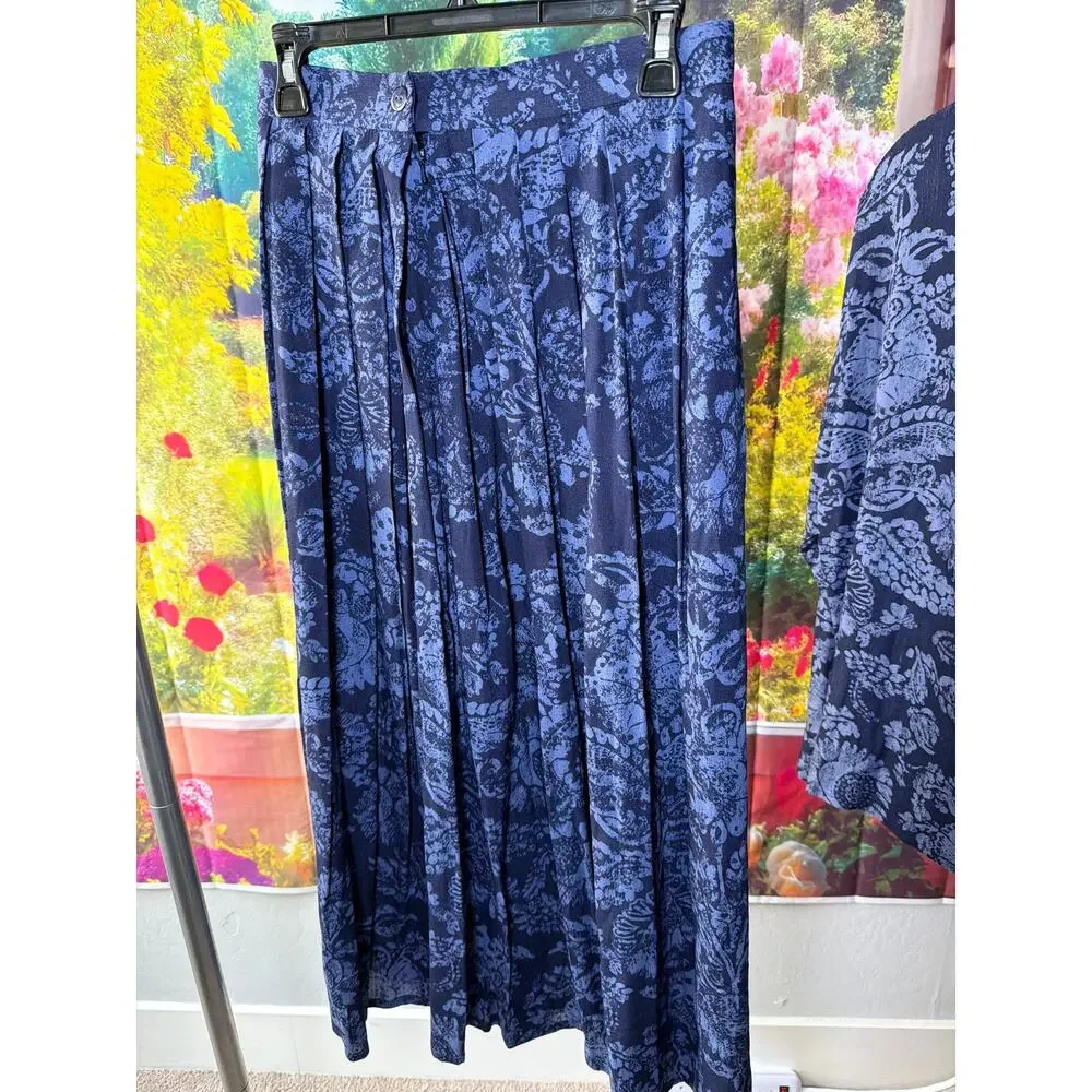 Jaeger Vintage Blue Floral Blouse &‎ Pleated Skirt Set US 4 Small